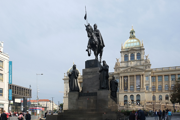Jezdecká socha sv. Václava (vycházka 17. 5.), foto J. Sládeček