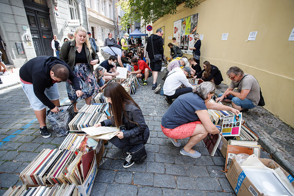 Zažít město jinak 2020, Opatovická ulice (foto Fabiana Mertová)