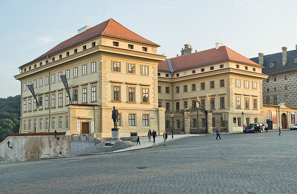 Salmovský palác, NGP