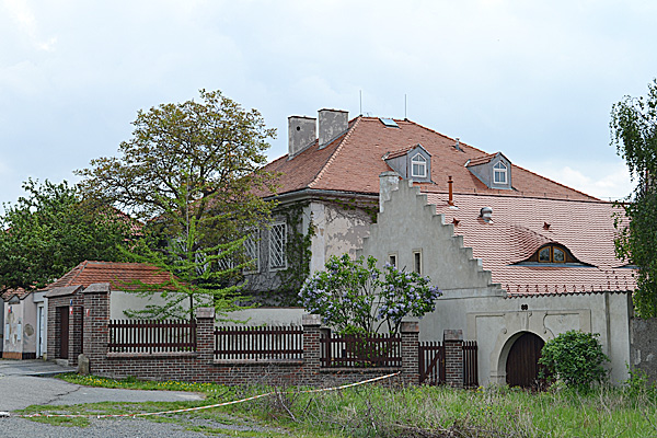 Usedlost Kneislovka v Břevnově (vycházka 13. 6.), zdroj cs.wikipedia.org