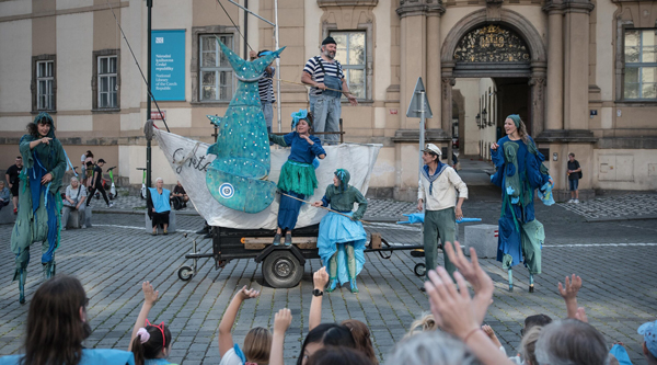 Festival Za Dveřmi