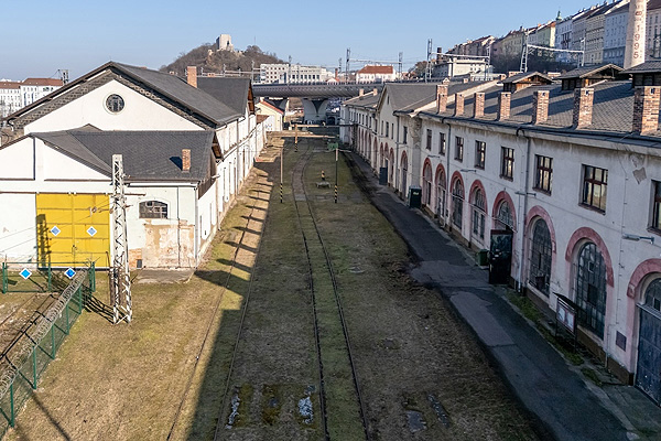 Lokomotivní depo Masarykova nádraží (foto Tomáš Sysel)