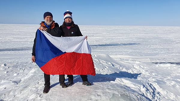 Pěšky přes zamrzlý Bajkal
