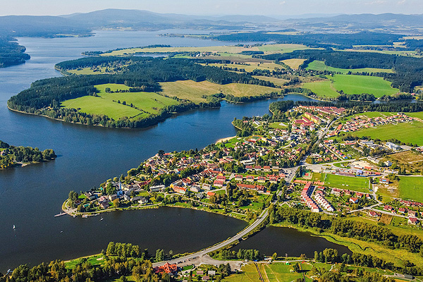 Vltava, Lipno (zdroj Pixabay, foto Jiří Mánek)
